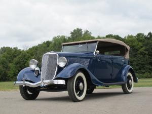 Ford V8 DeLuxe Phaeton